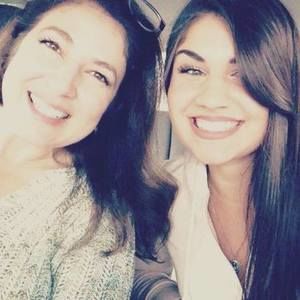 Meet your Posher, Carolyn